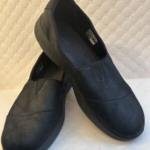 Skechers Black Women's Slip-On Flats